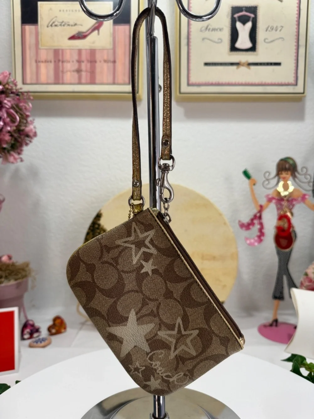 ALLURING COACH STAR LOGO MONOGRAM WRISTLET!